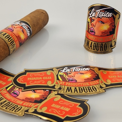 अच्छी कीमत 2025 गर्म बिक्री जलरोधक उच्च गुणवत्ता कस्टम सिगार लेबल निजी लोगो और ब्रांडों के साथ गोल्ड फोइल प्रिंटिंग एम्बोस्ड प्रिंटिंग क्विक स्टिकर ऑनलाइन